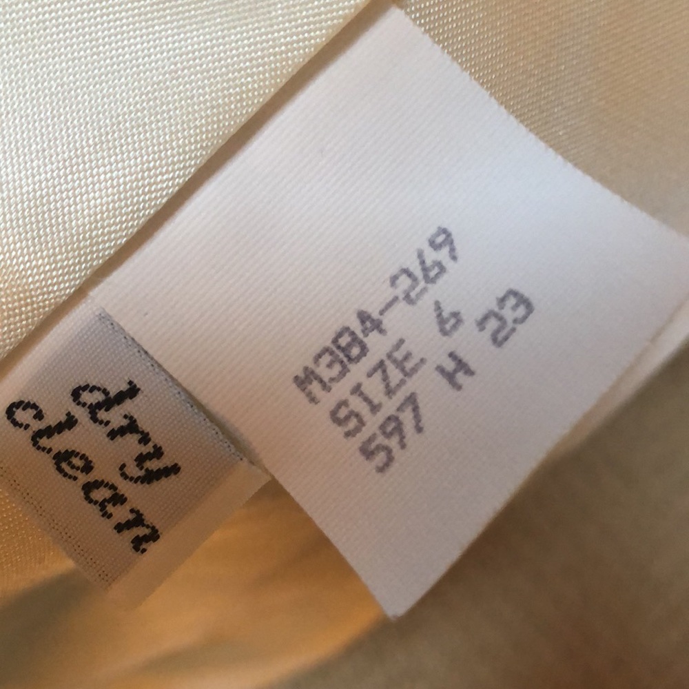 Pendleton Cream Single-Button Blazer - Picture 9 of 15